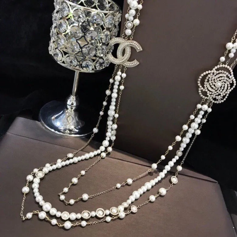 Necklace E52437
