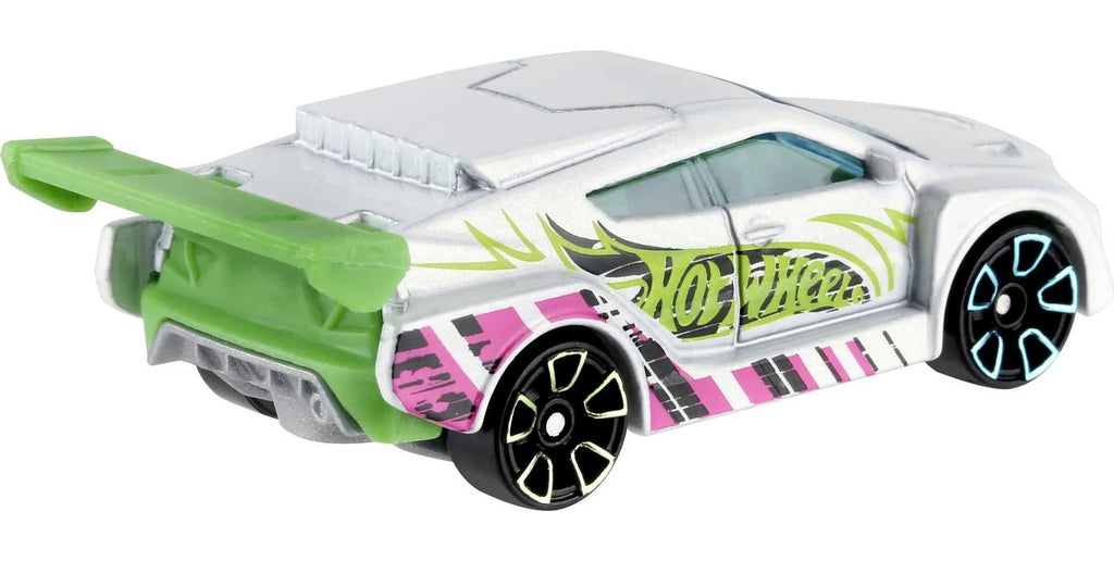 1:64 Scale Toy Car or Truck I55875