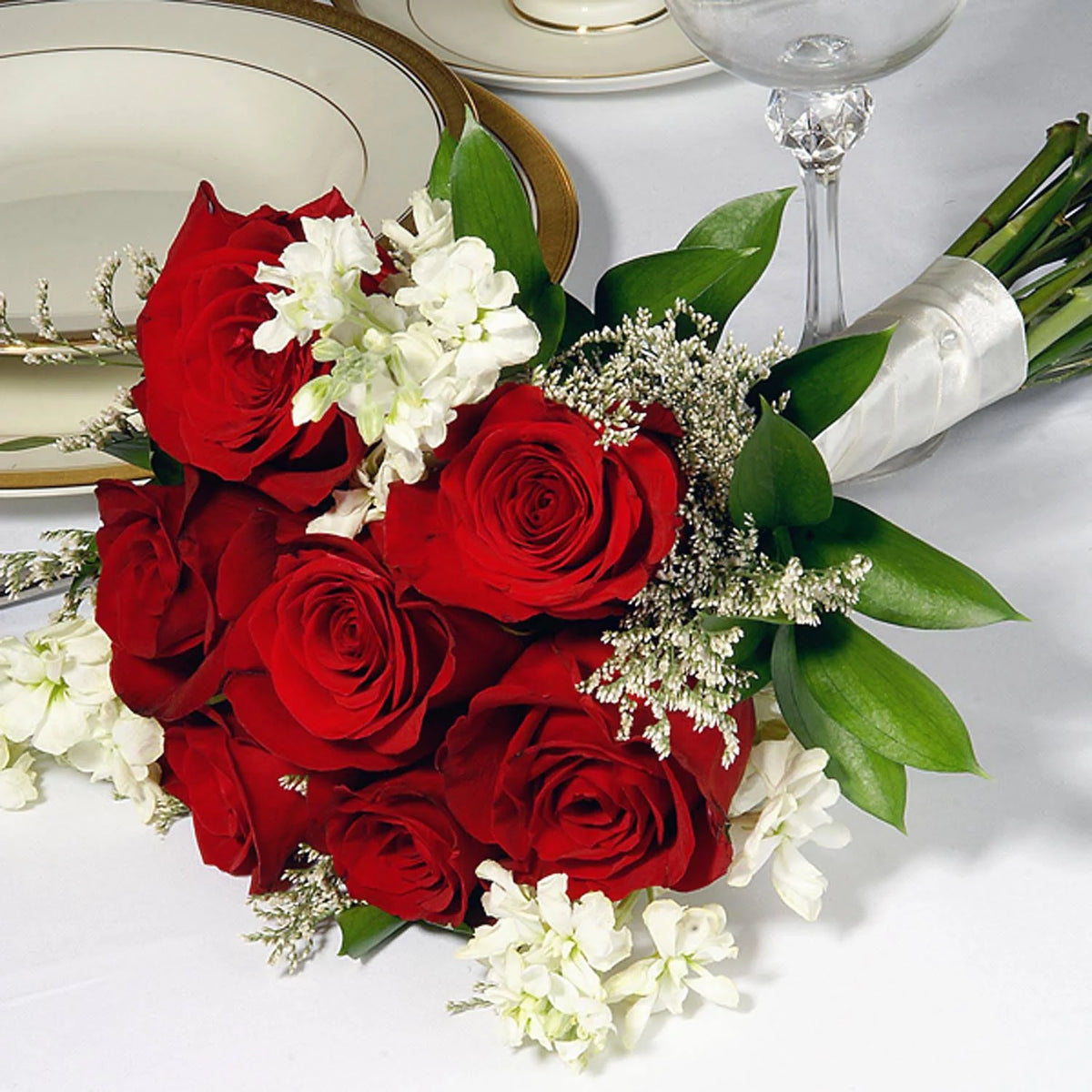 Red and White Bridesmaid Bouquets (3 Pieces) C9954