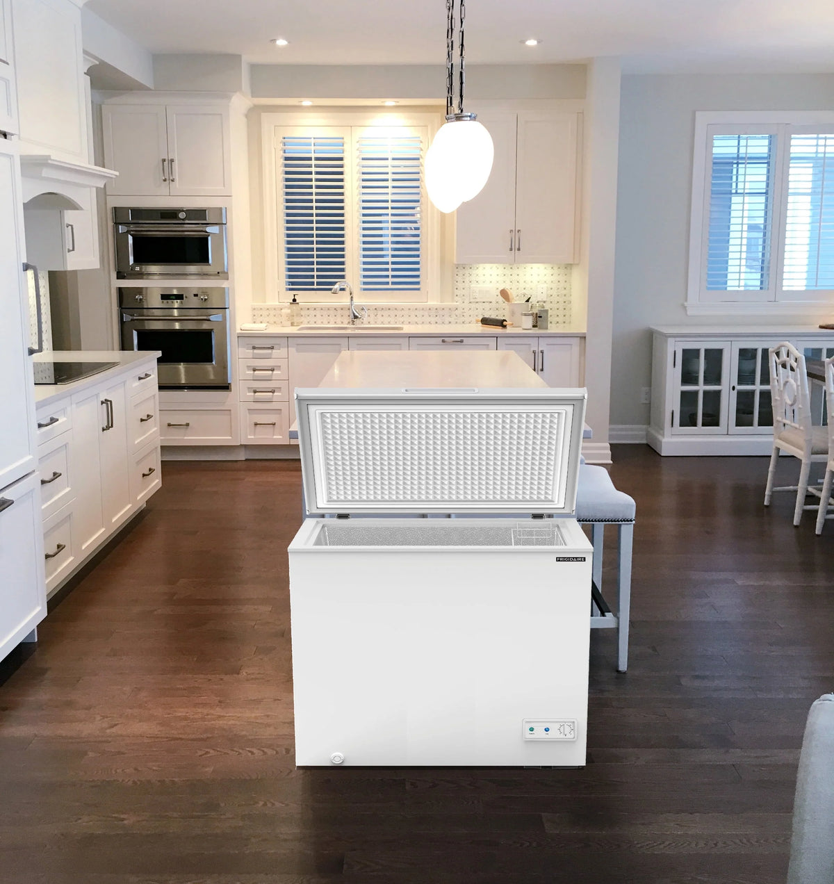 10.0 Cu. ft. Chest Freezer White G1731