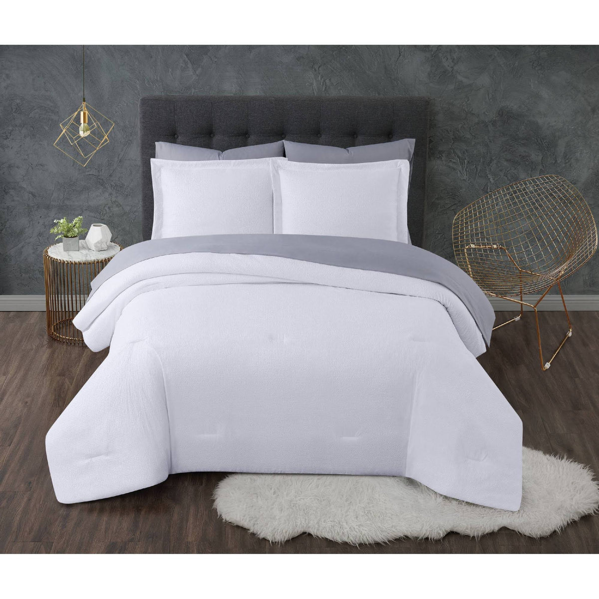 White King 7 Piece Bed in A Bag S90942