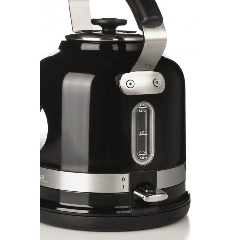 1.7L White Kettle Q47825